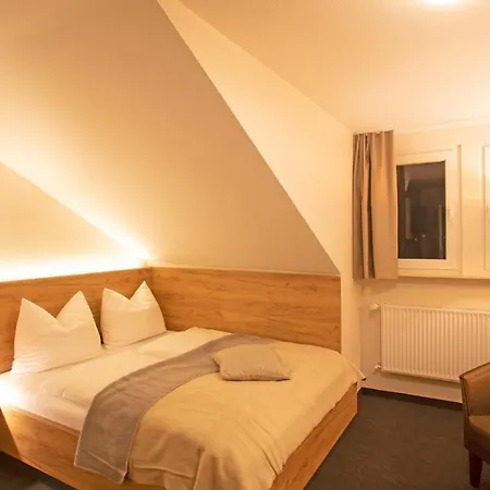 & Gutsgasthaus Koeberle Hotel