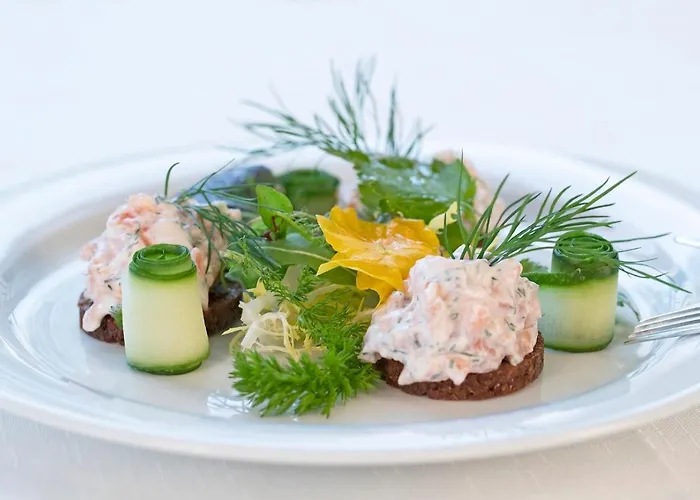 酒店 & Gutsgasthaus Koeberle *