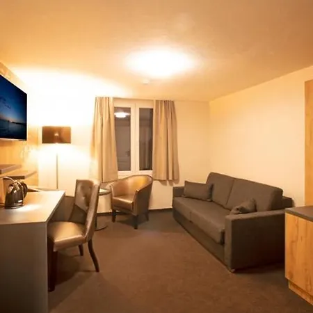 & Gutsgasthaus Koeberle 酒店 *