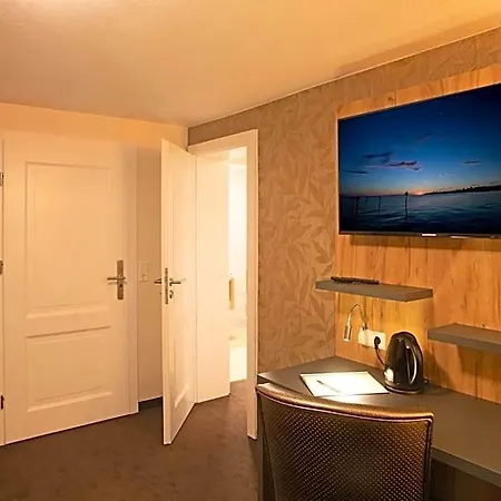 Hotel & Gutsgasthaus Koeberle Lindau (Bodensee)